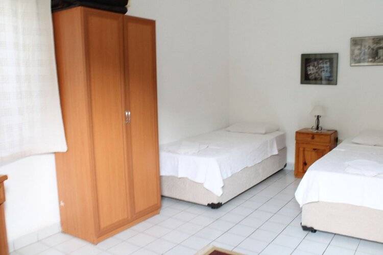 Lizo Hotel