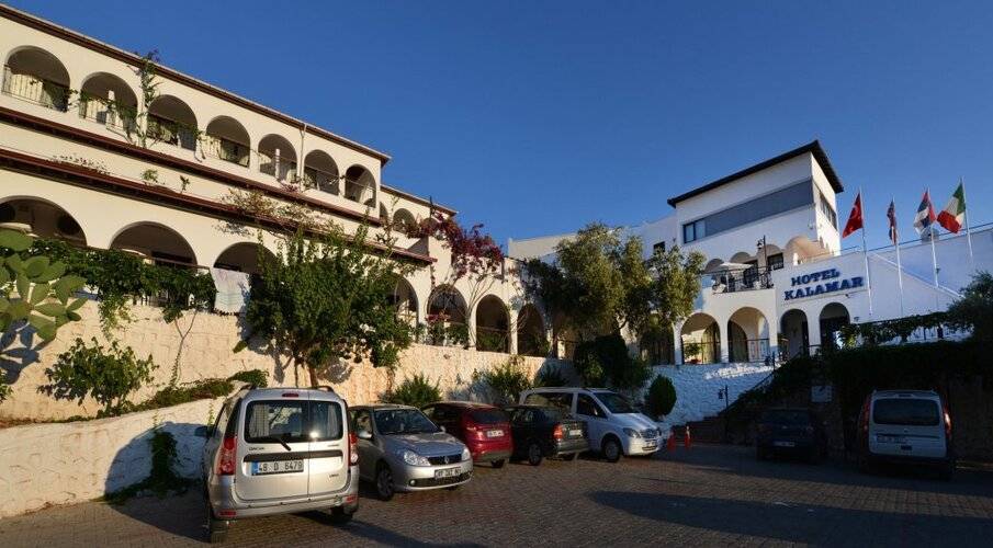 Kalamar Hotel