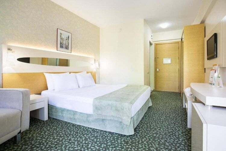 Lycus River Thermal Hotel