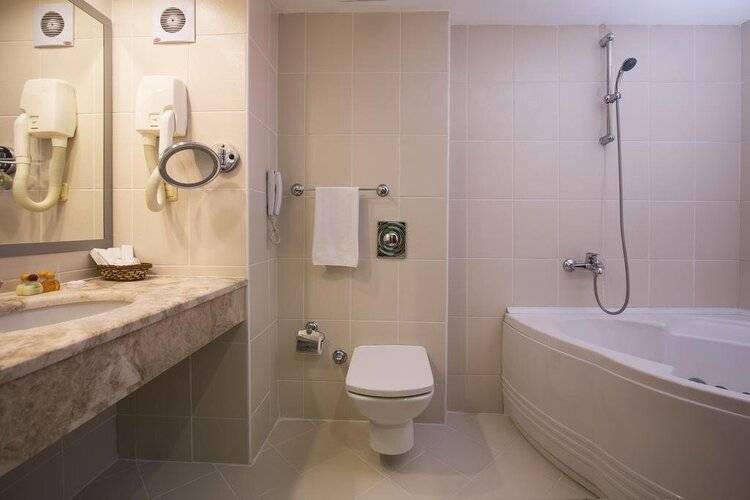 Lycus River Thermal Hotel