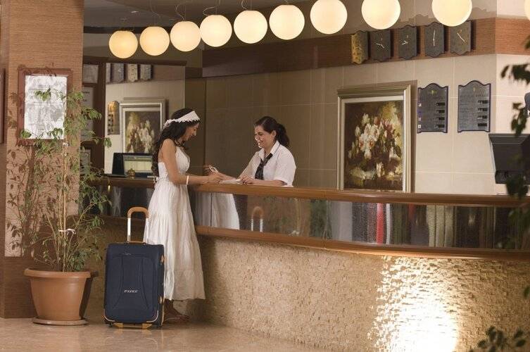Lycus River Thermal Hotel