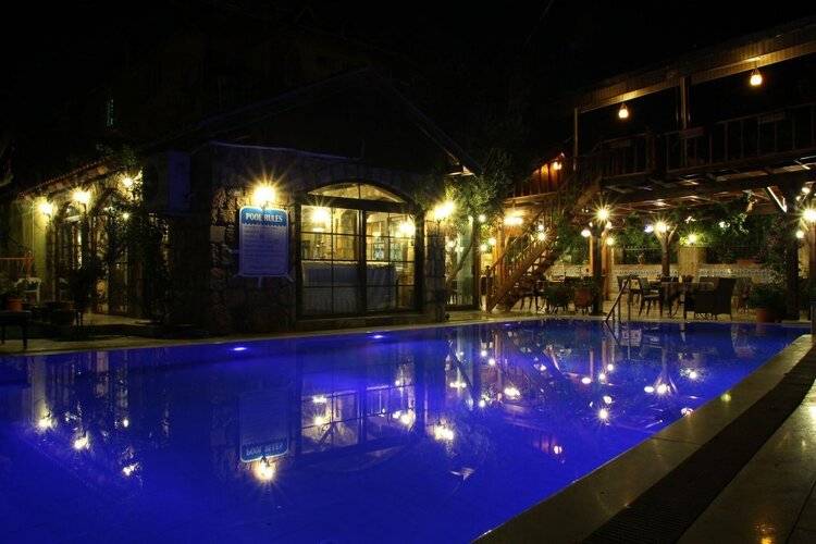 Melrose House Hotel