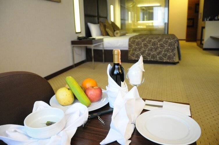 North Point Hotel