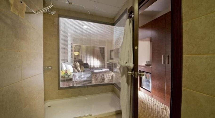 North Point Hotel
