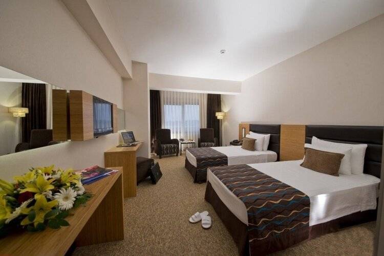 North Point Hotel