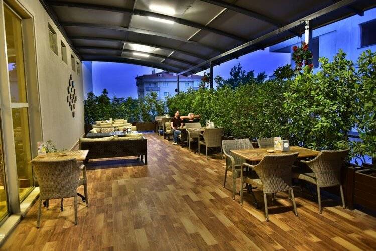 North Point Hotel