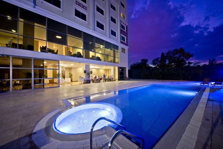 North Point Hotel