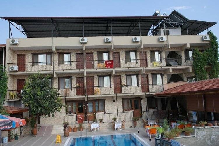 Shah Sultan Ozturk Hotel