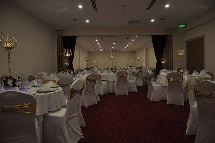 Grand Itimat Hotel