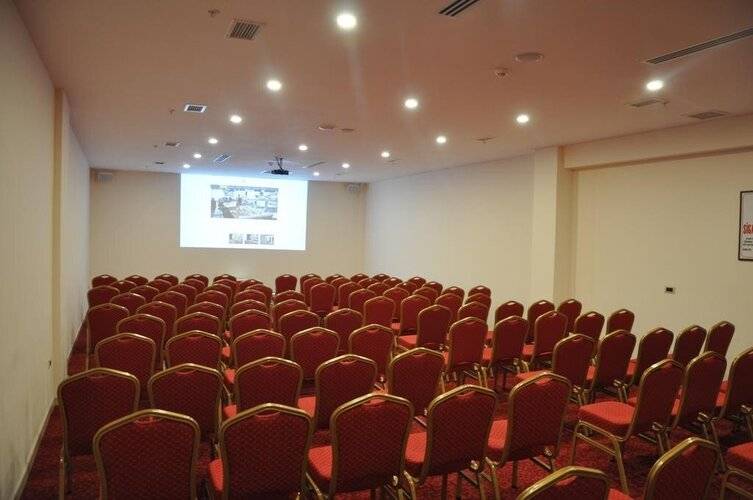 Grand Itimat Hotel