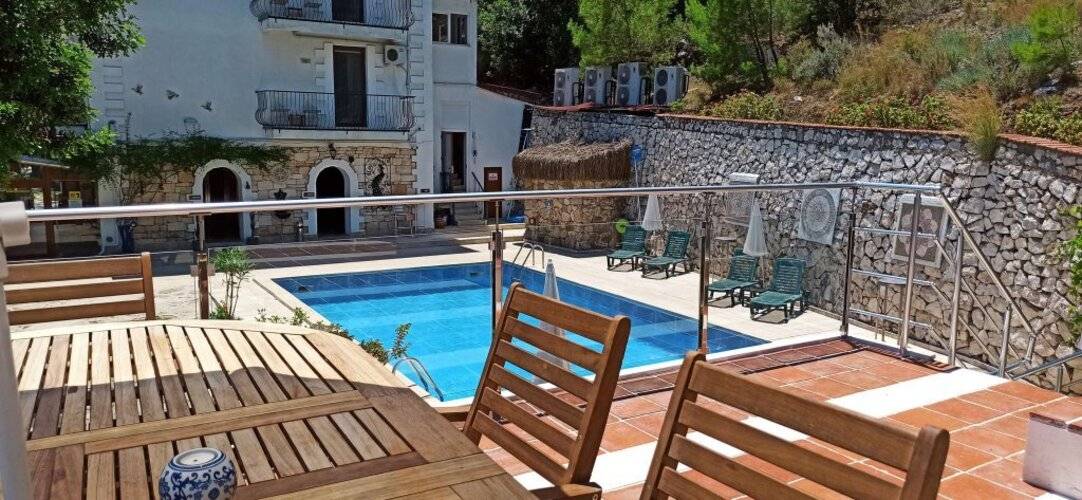 Adrasan Eviniz Inci Otel