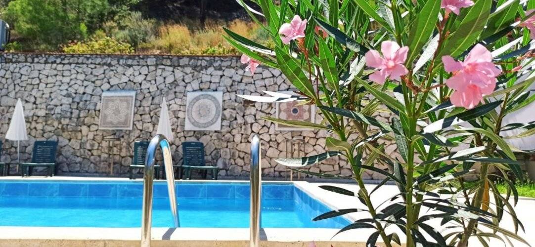 Adrasan Eviniz Inci Otel