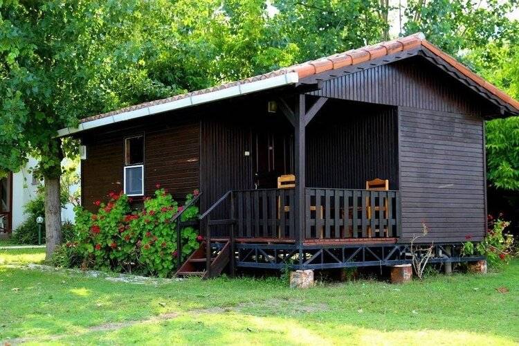Arkadas Otel