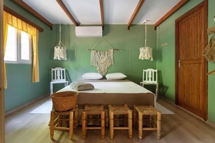 Gayb-I Boutique Home