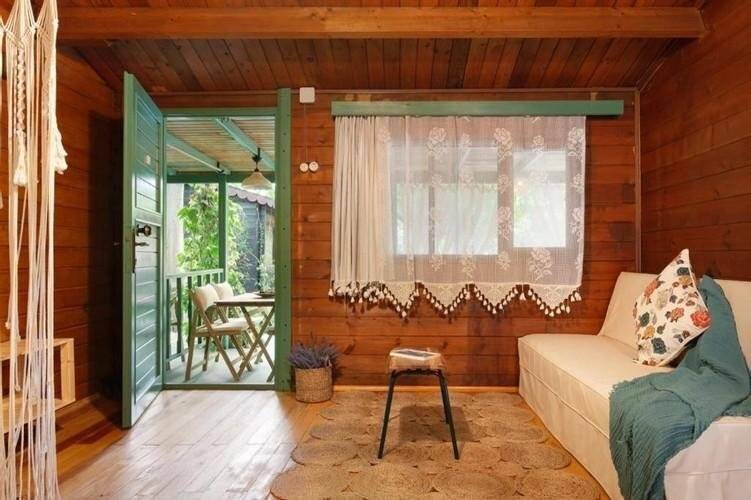 Gayb-I Boutique Home