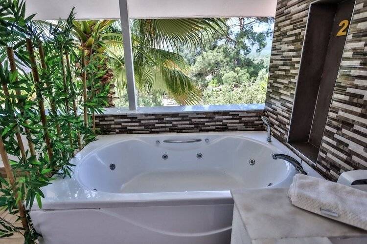 Hotel 212 Olympos