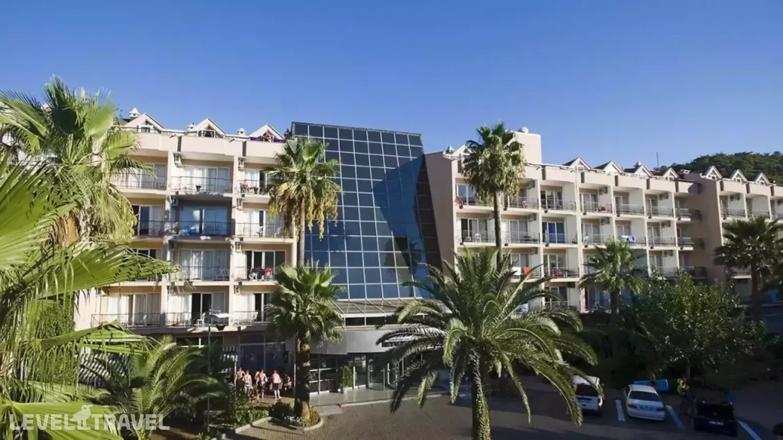 Voxx Resort