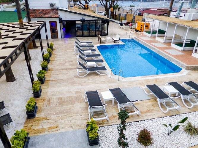 Zulu Hotel