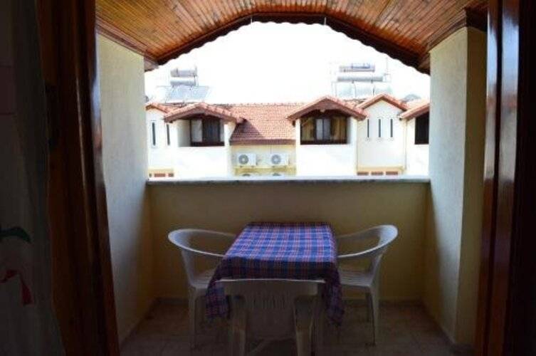 Erasmus Apart Hotel