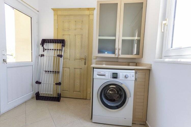 Paradise Town Beldora