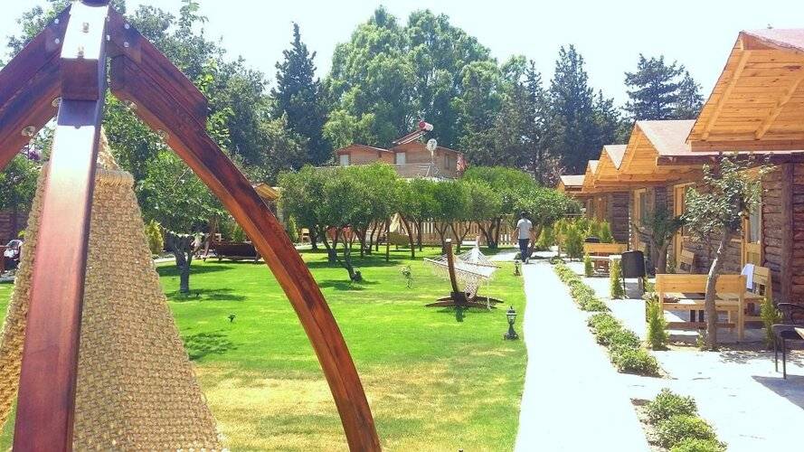 Pitos Bungalows