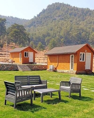 Kovan Bungalow