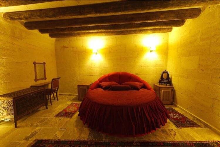 Avanos Suites