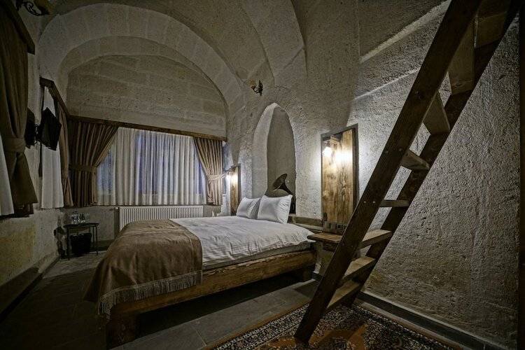 Lemon Cave Suites And Coffee House