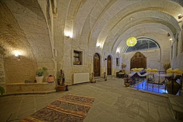 Lemon Cave Suites And Coffee House