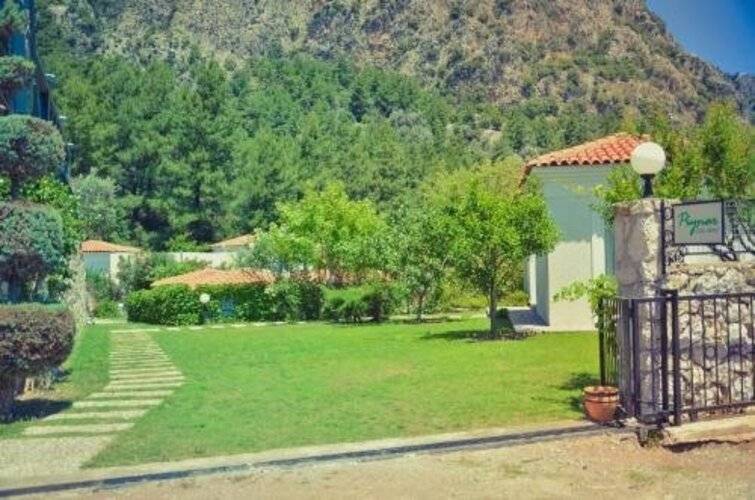 Alya Piynar Villa