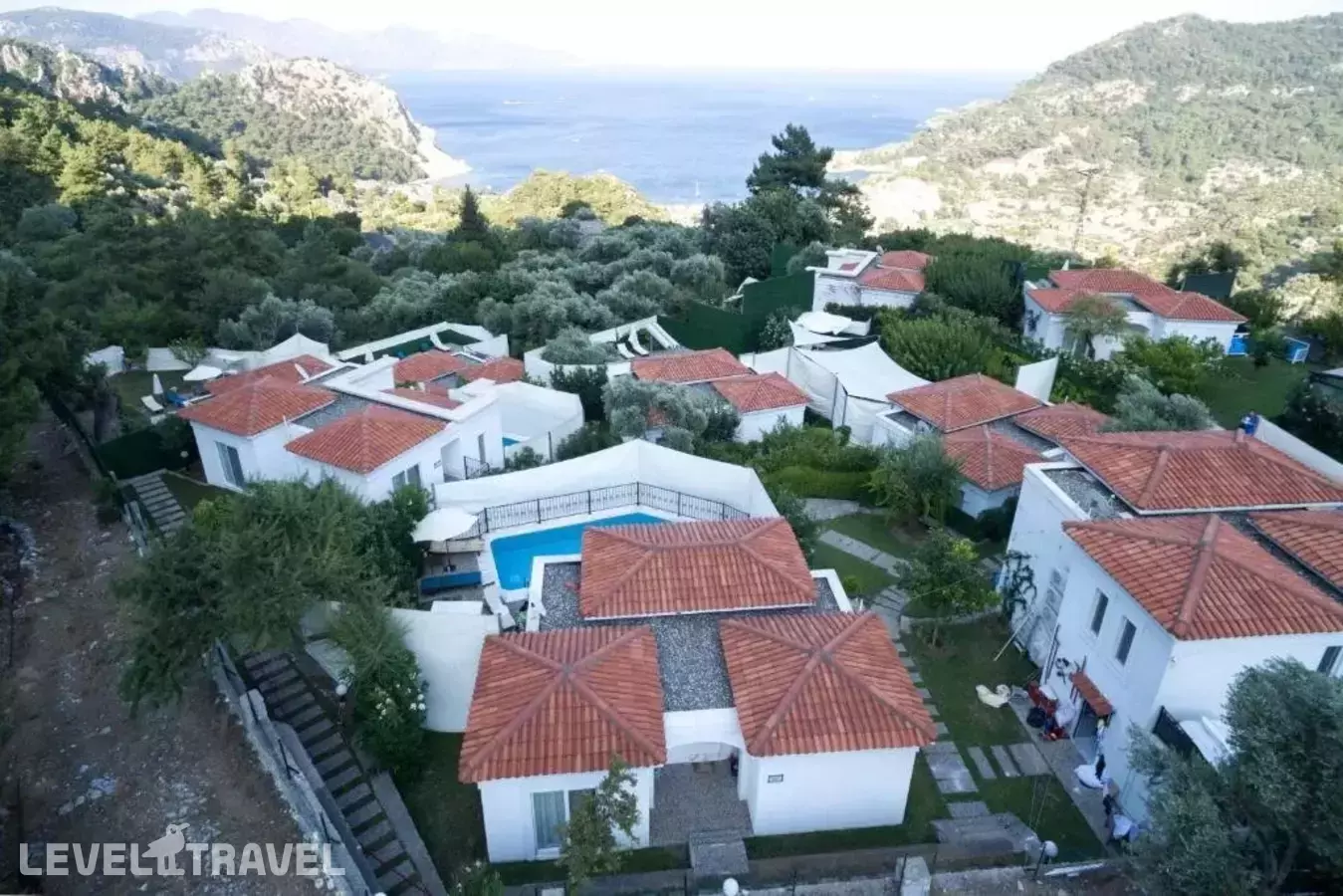 Alya Piynar Villa