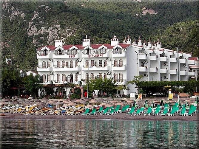 Diplomat Hotel