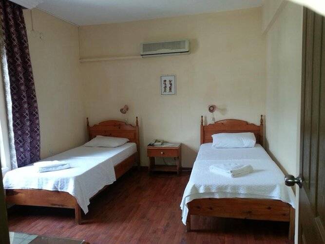 Diplomat Hotel