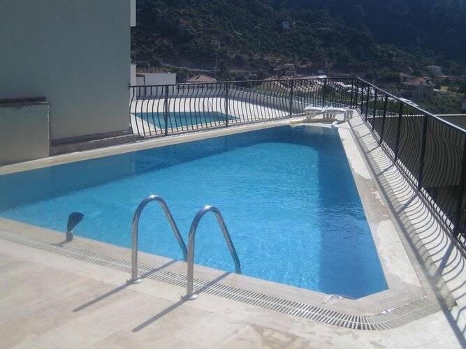Es Apartments