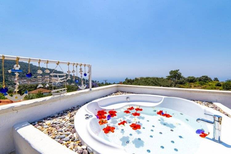 Mandarin & Mango Boutique Hotel