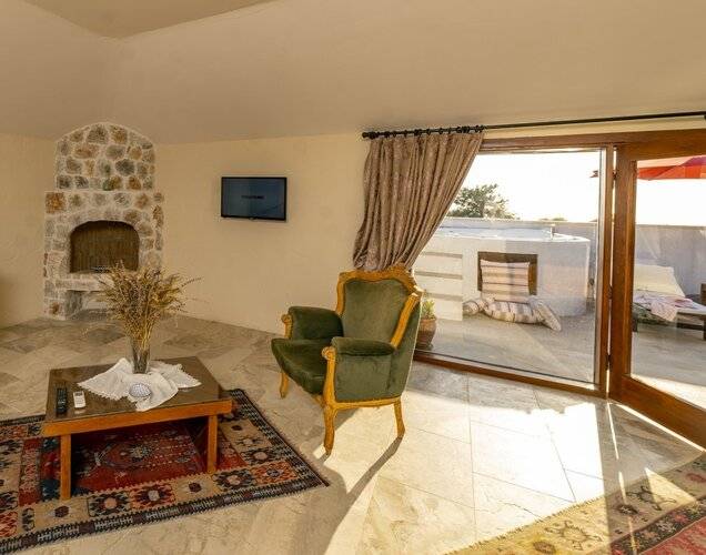 Mandarin & Mango Boutique Hotel