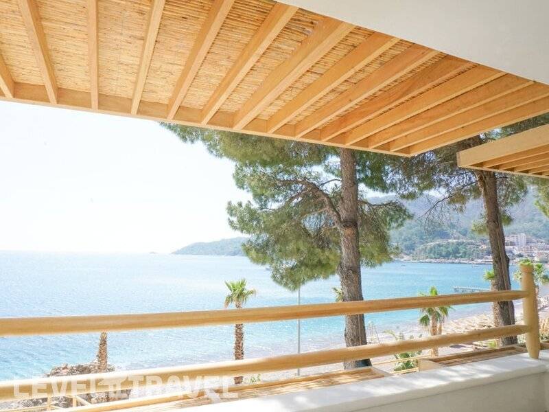 Фотография Perios Beach House (Adults Only 15+) Фотография Perios Beach House (Adults Only 15+)