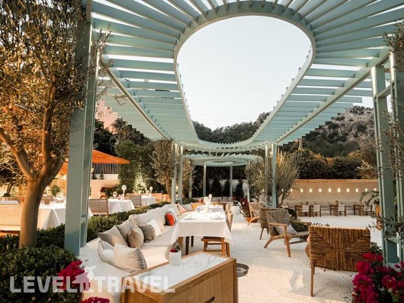 Фотография Perios Beach House (Adults Only 15+) Фотография Perios Beach House (Adults Only 15+)