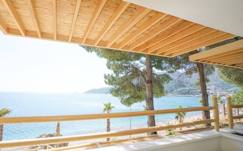 Perios Beach House (Adults Only 15+)
