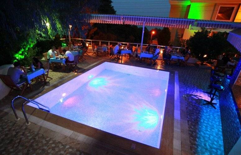 Pyara Hotel Turunc