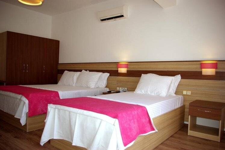 Pyara Hotel Turunc