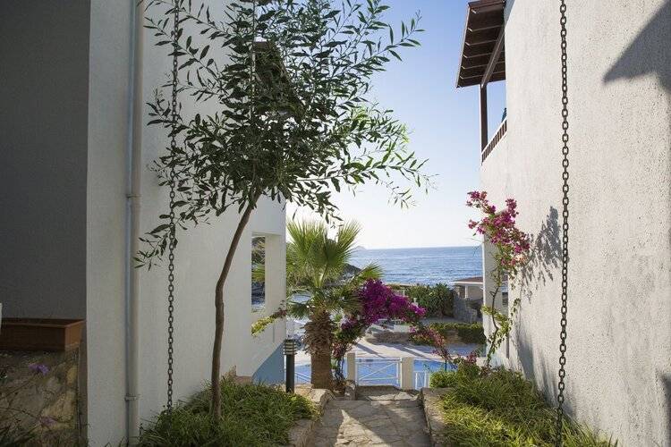 Yaz Beach Hotel