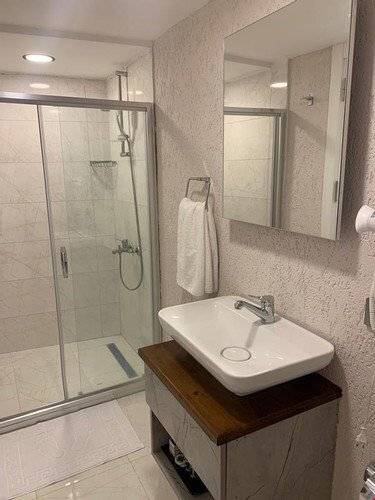 By Akkan Otel