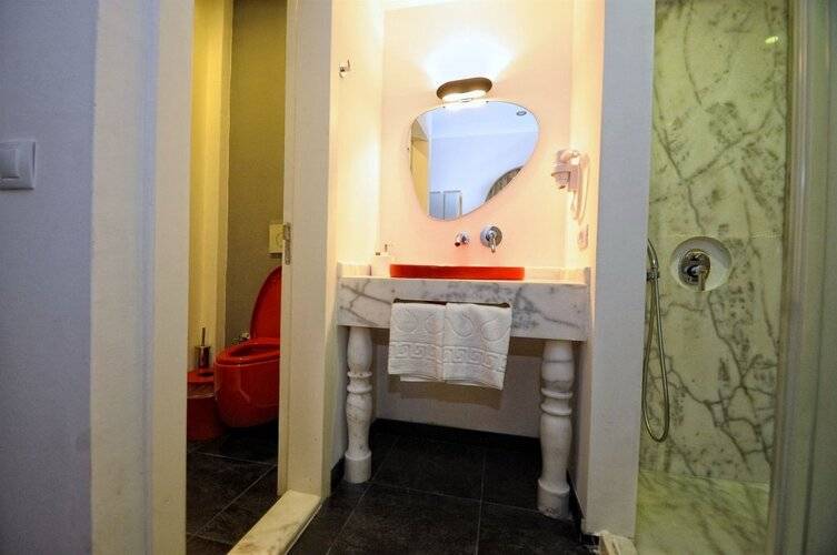 La Brezza Suite & Hotel
