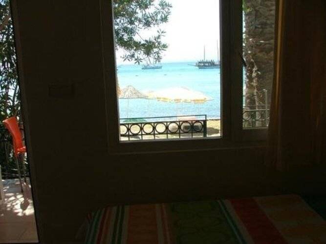 Meteor Beach Hotel