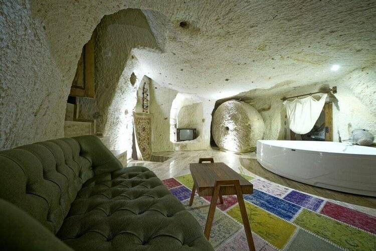 Heritage Cave Suites
