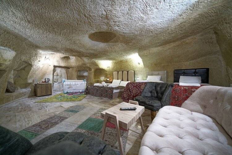 Heritage Cave Suites
