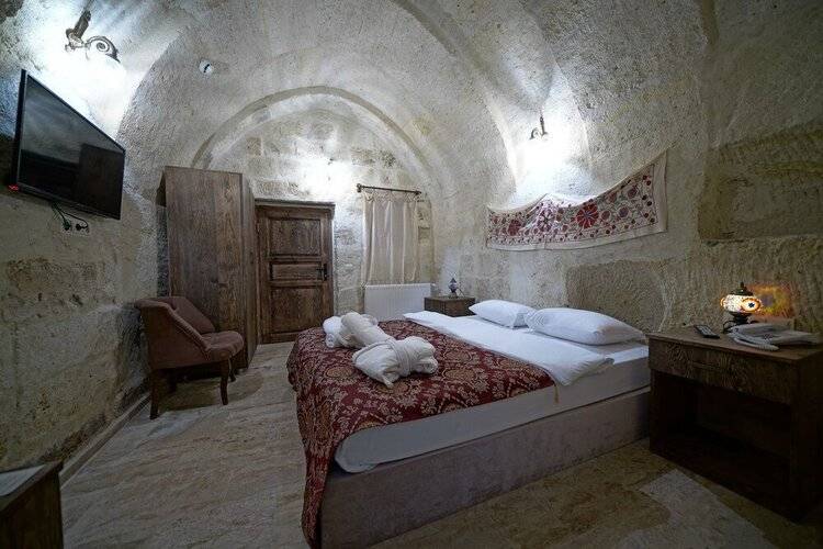 Heritage Cave Suites