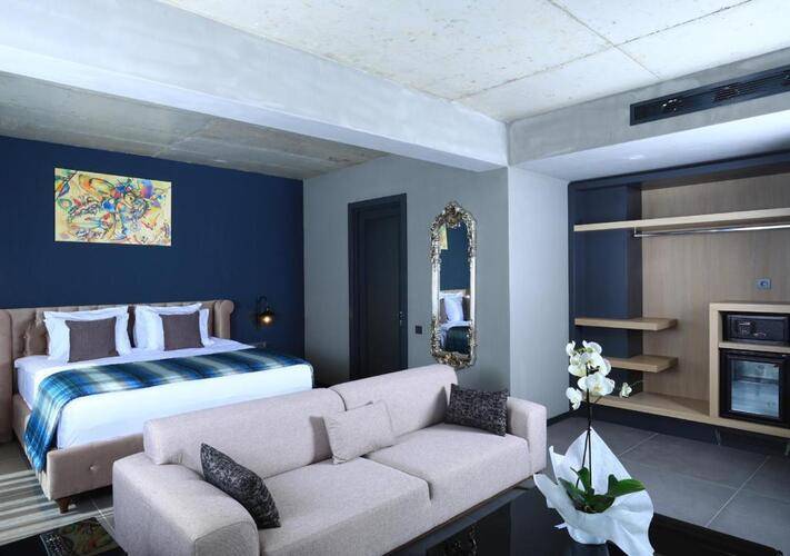 Sandora Boutique Hotel