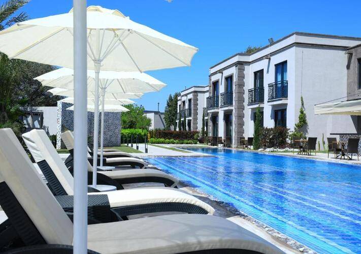 Sandora Boutique Hotel